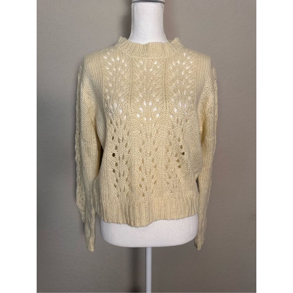 NWT Woven Heart Cream Knitted Sweater Medium